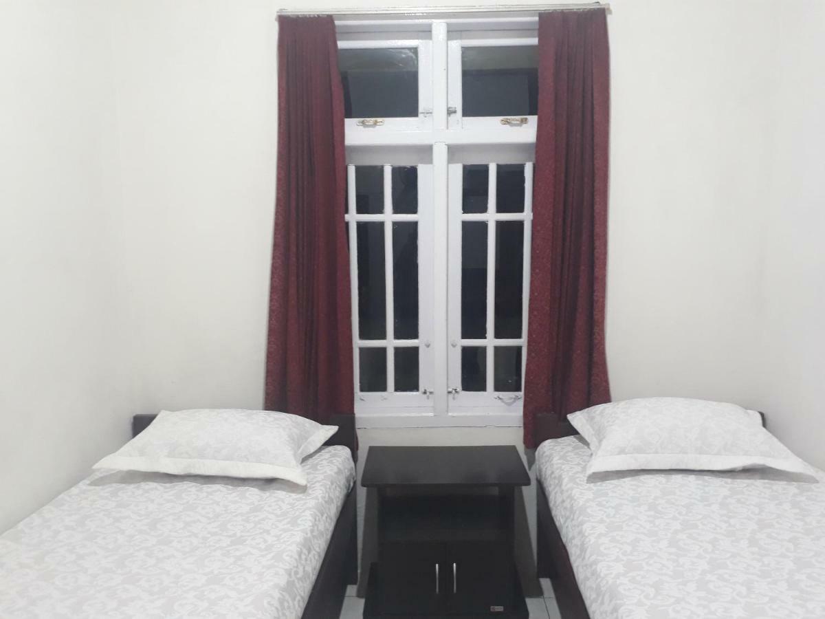 Bumimi Homestay Painan Eksteriør billede